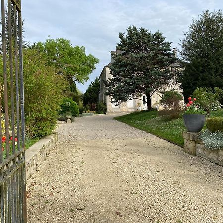 Domaine De La Perthuiserie Saint-Porchaire Eksteriør billede
