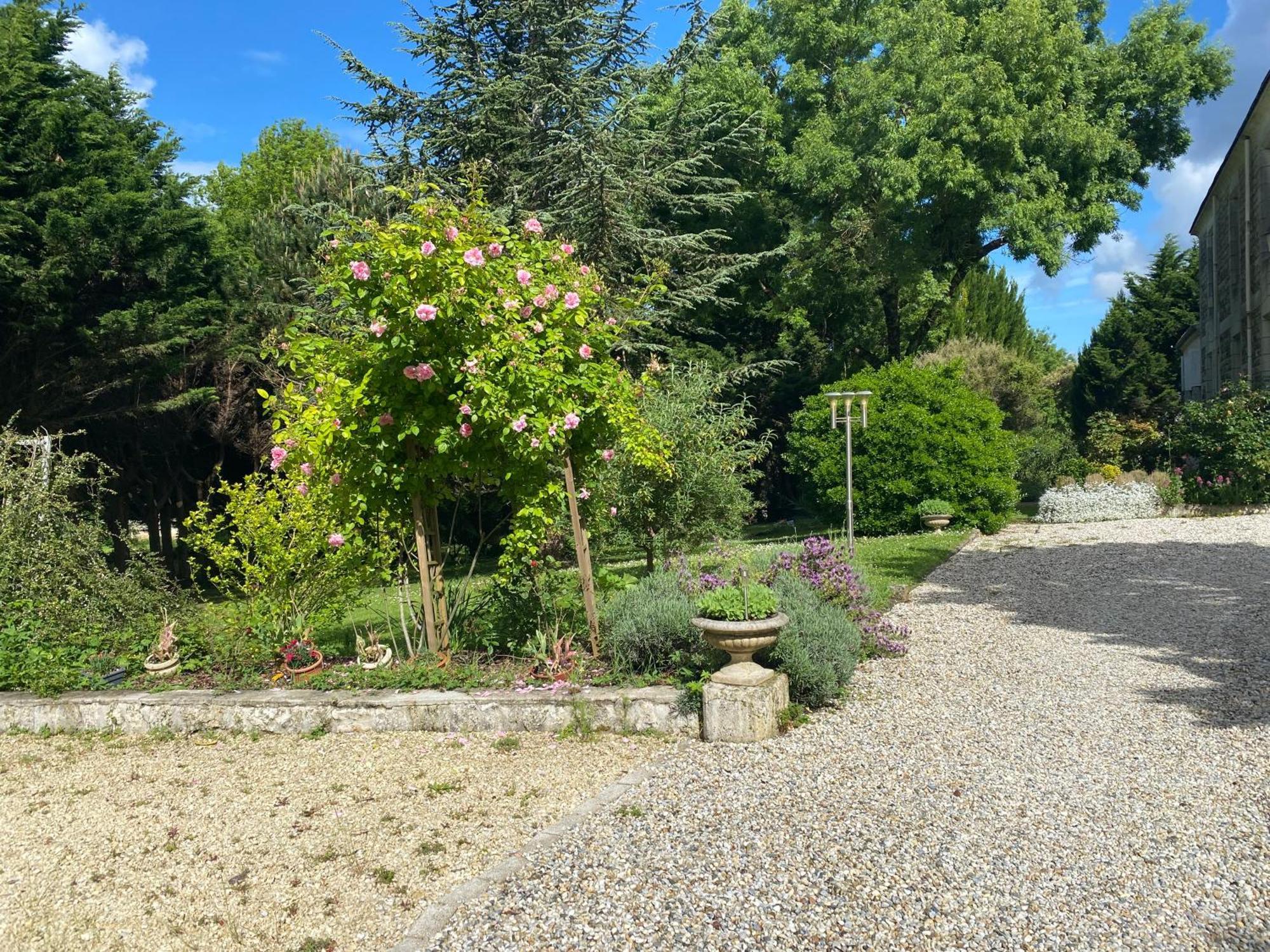 Domaine De La Perthuiserie Saint-Porchaire Eksteriør billede